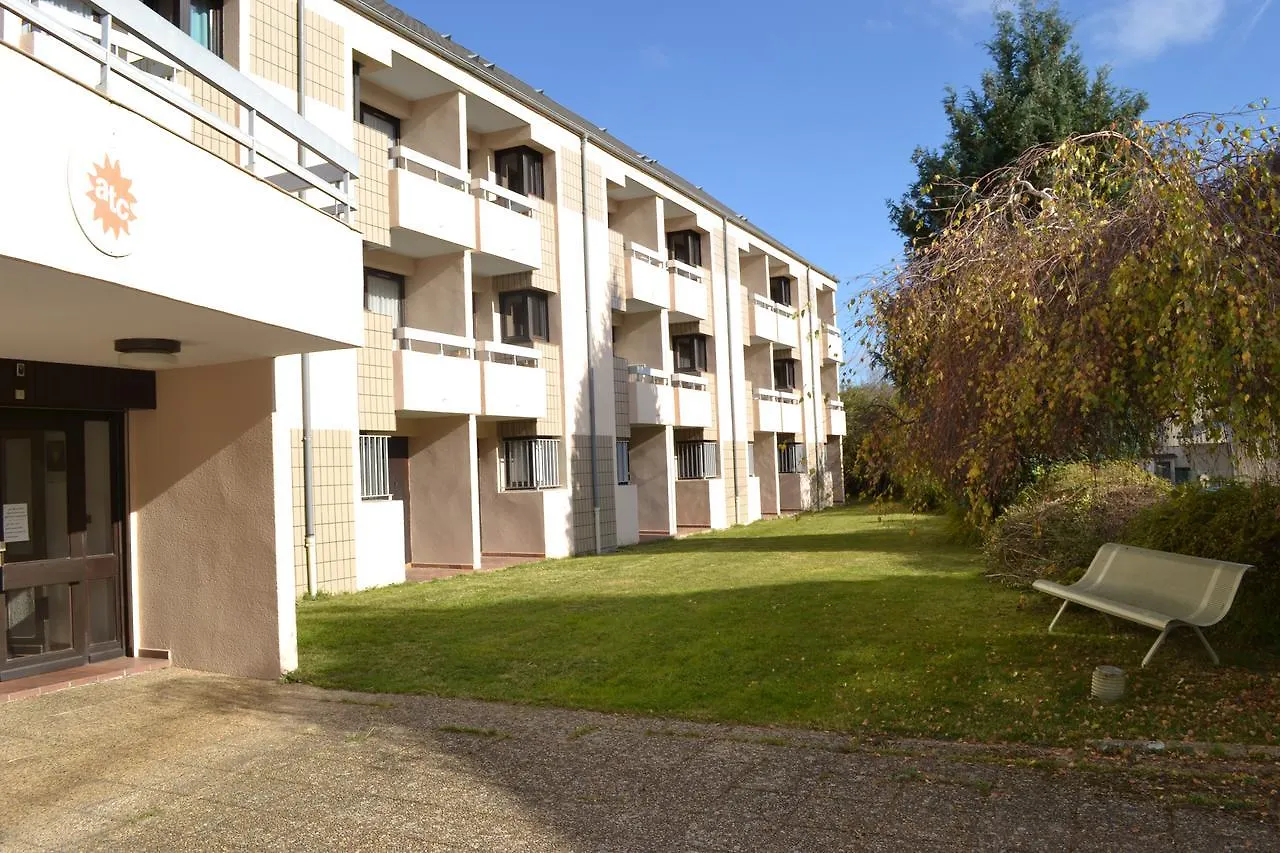 Residence Routes Du Monde Atc Bagneres De Bigorre 3*, Bagnères-de-Bigorre Francia